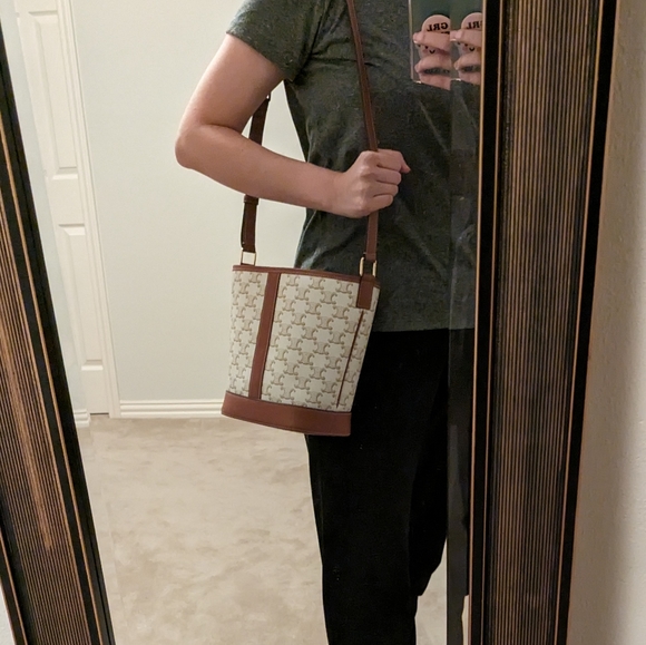 Celine triomphe small bucket bag - Picture 9 of 10